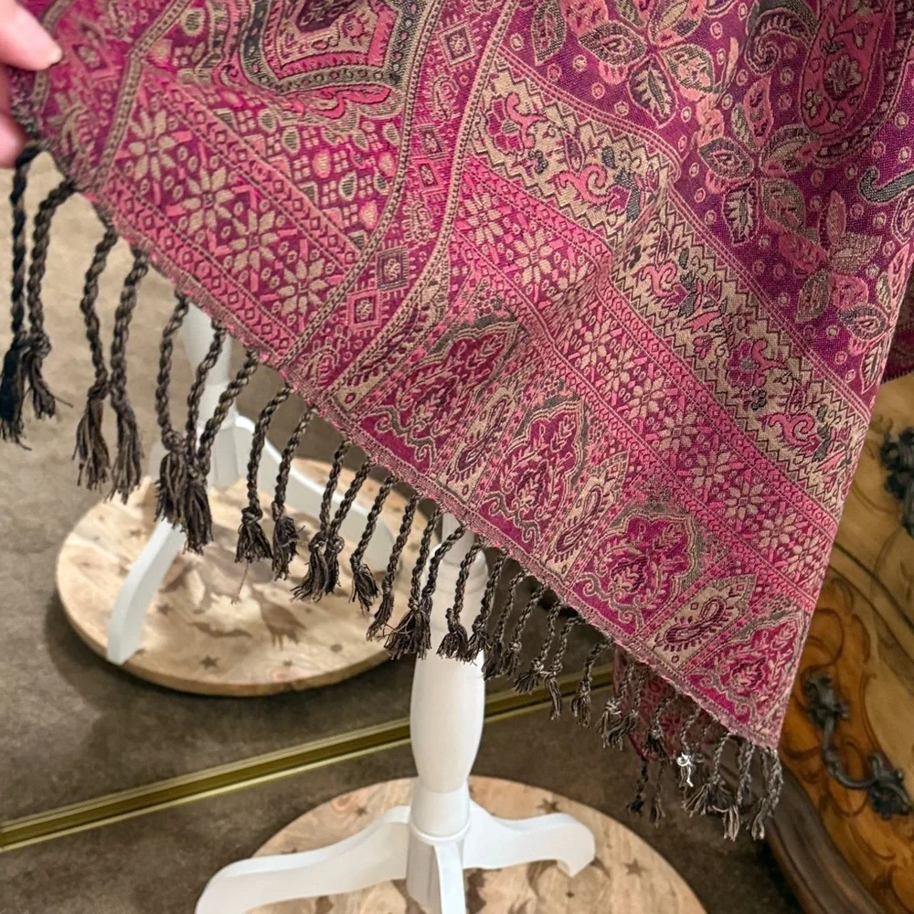 Magenta and Tan Paisley 27